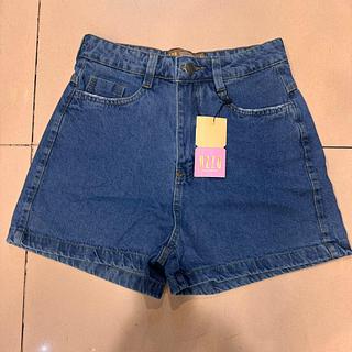 short trad abanhado oxy