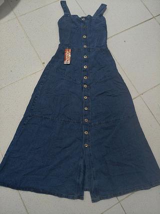 Vestido recorte
