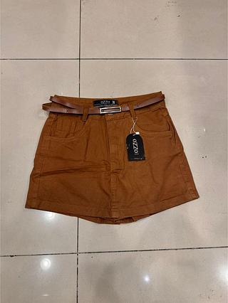 short saia marrom com cinto