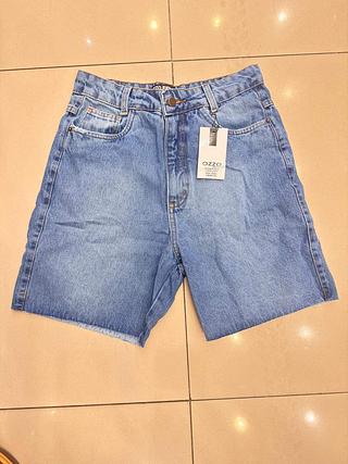 Bermuda corta laser