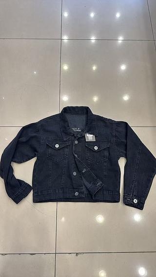 jaqueta estonada preta