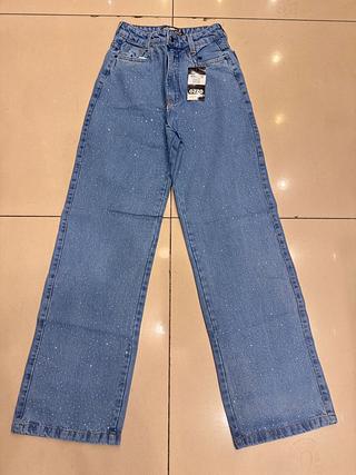 Calça wide com brilho