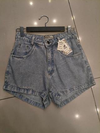 short mom