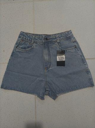 Short corte laser marmo claro